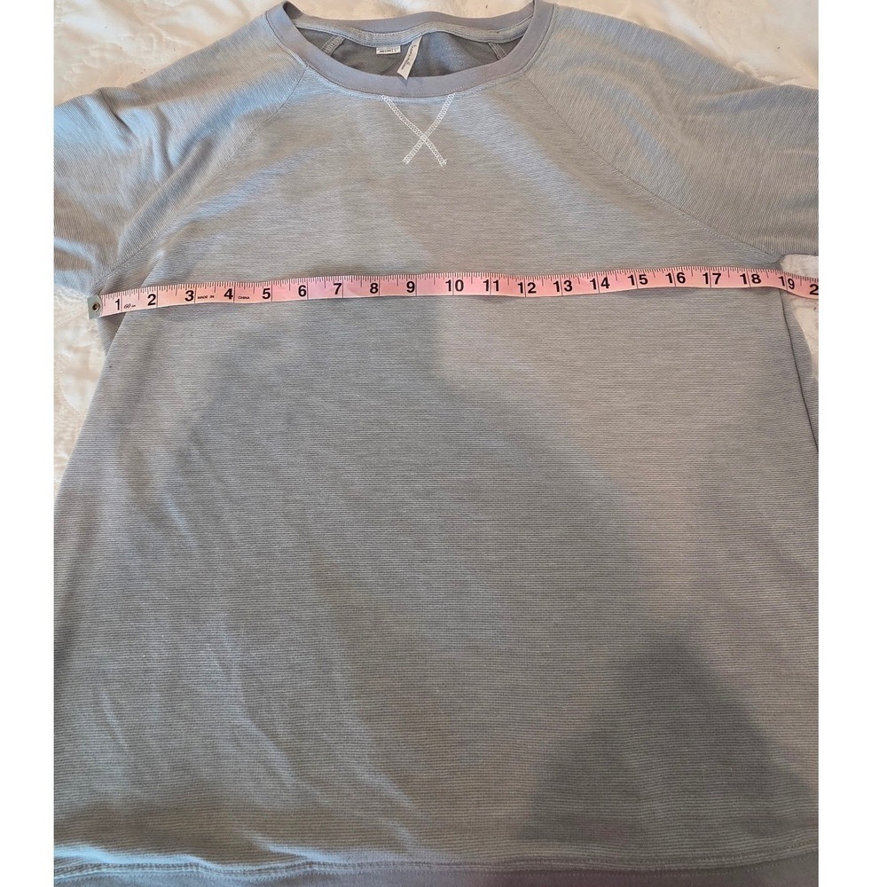 Travis Mathew Crewneck Sweatshirt Raglan Pullover Grey Athleisure Minimalist L - Picture 5 of 12